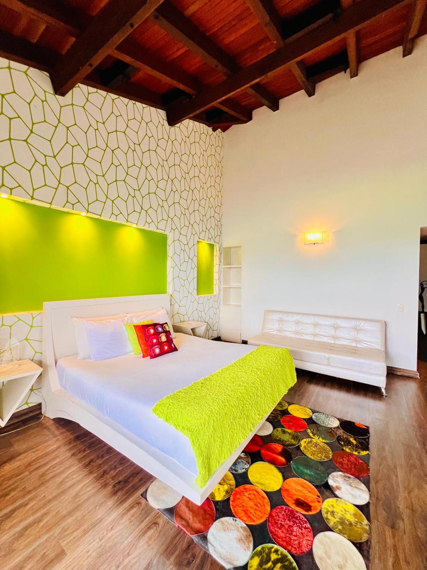 Hotel Reserva Monarca Саленто Экстерьер фото