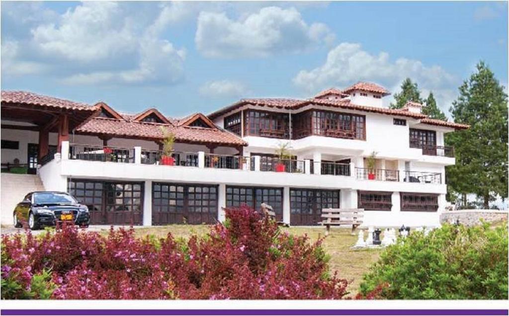 Hotel Reserva Monarca Саленто Экстерьер фото